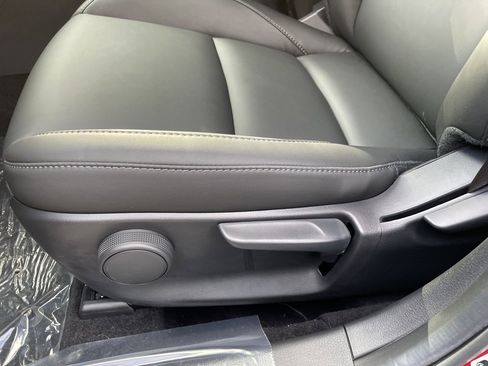 New 2025 MAZDA CX-30 AWD 2.5 S w/ Select Sport Pkg image 13