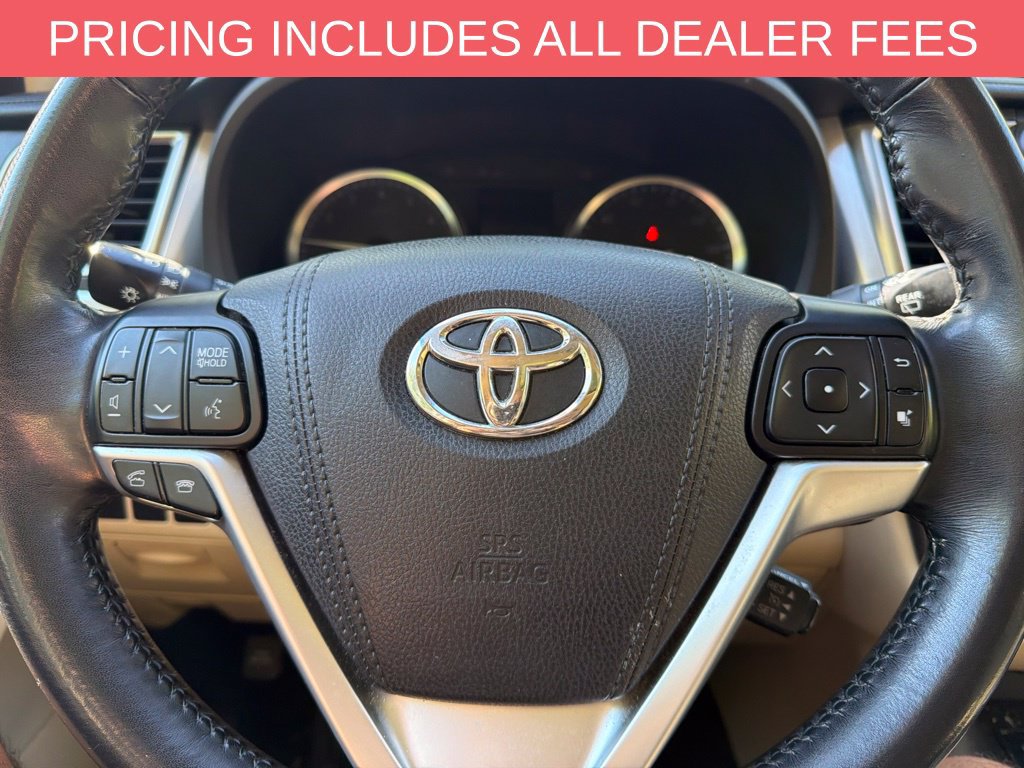 Used 2015 Toyota Highlander XLE FWD image 18