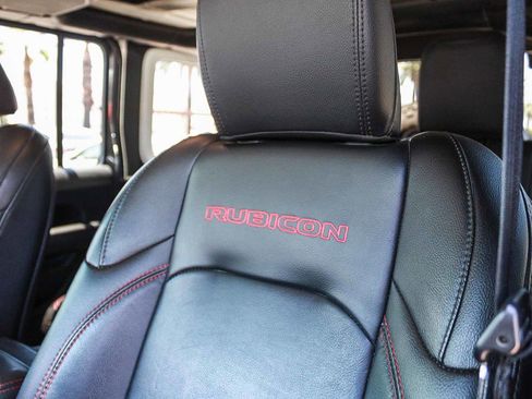 Used 2021 Jeep Wrangler Unlimited Rubicon AWD/4WD image 25