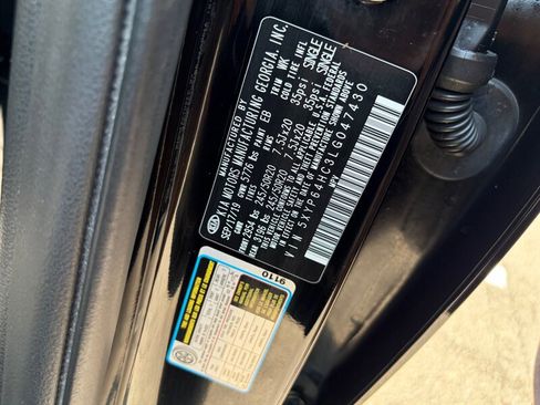 Used 2020 Kia Telluride S FWD image 30