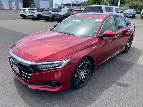 Used 2022 Honda Accord Touring image 1
