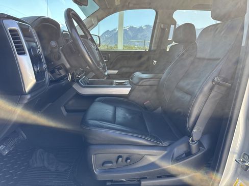 Used 2018 Chevrolet Silverado 1500 LTZ Z71 AWD/4WD image 18