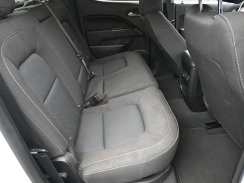 Used 2022 Chevrolet Colorado LT w/ Safety Package AWD/4WD image 8