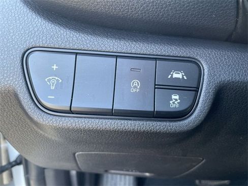 Used 2022 Kia Seltos EX image 36