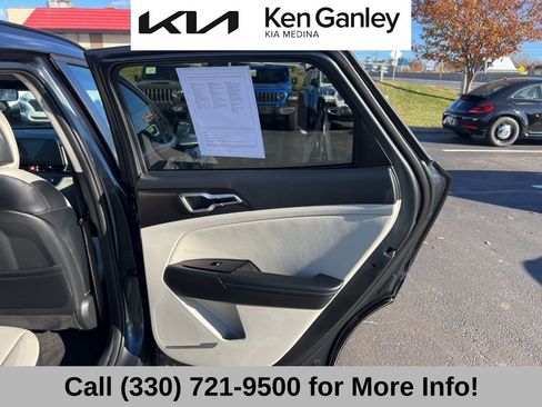 Certified 2025 Kia Sportage EX w/ Premium Package image 56