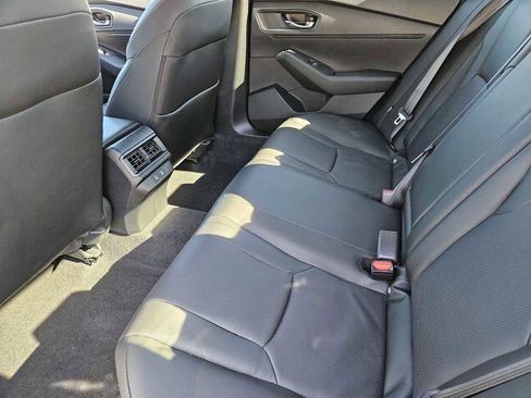 Used 2025 Honda Accord Sport image 29