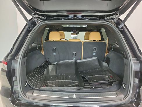 Used 2022 Jeep Grand Cherokee Summit AWD/4WD image 15
