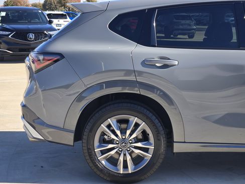 Certified 2025 Acura ADX Base image 15