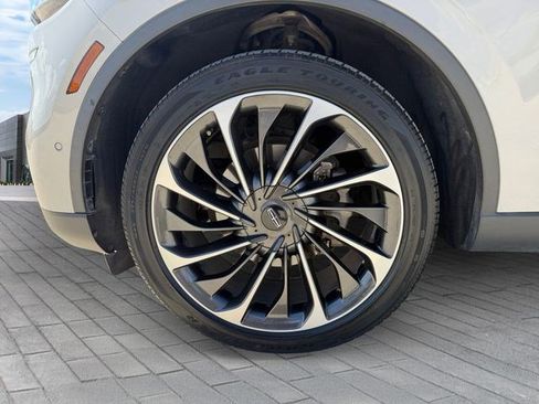 Used 2022 Lincoln Aviator Reserve w/ Equipment Group 201A RWD image 9