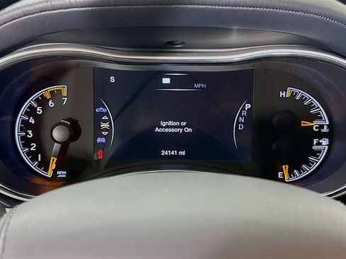 Used 2021 Jeep Grand Cherokee Summit AWD/4WD image 12