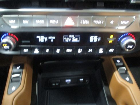 Used 2024 Kia Telluride SX Prestige X-Pro AWD/4WD image 33