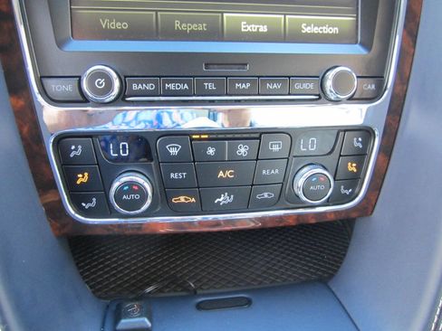 Used 2015 Bentley Continental GT image 27