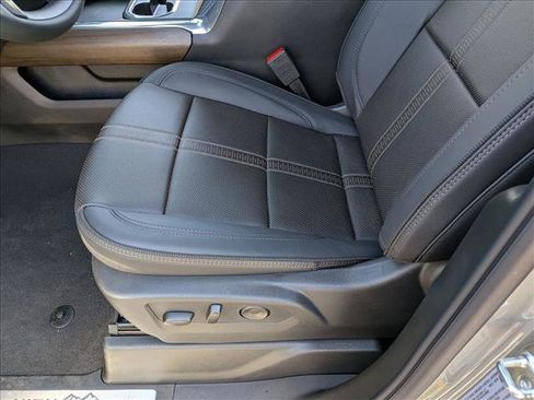 New 2026 Chevrolet Silverado 2500 High Country w/ High Country Premium Package AWD/4WD image 4