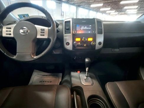 Used 2020 Nissan Frontier PRO-4X w/ Pro-4x Utility Package image 8