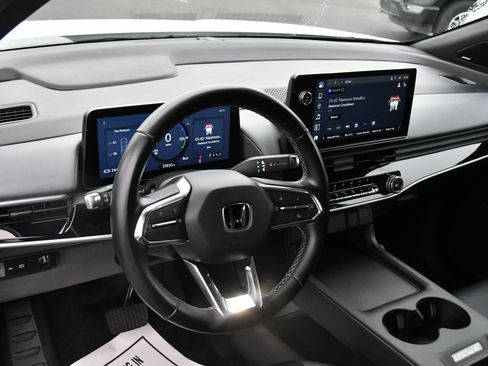 Used 2024 Honda Prologue Touring image 16