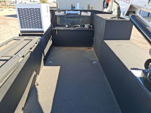 New 2024 Ford F550 4x4 SuperCab Super Duty image 24