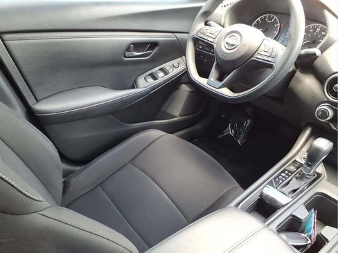 Used 2024 Nissan Sentra S FWD image 19