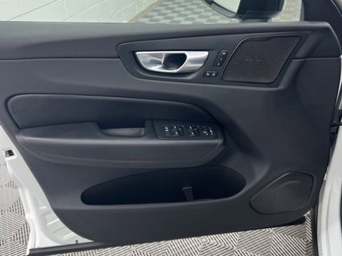 New 2025 Volvo XC60 T8 Plus w/ Protection Package Premier image 8