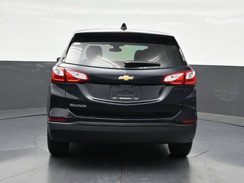 Used 2020 Chevrolet Equinox LS FWD image 4