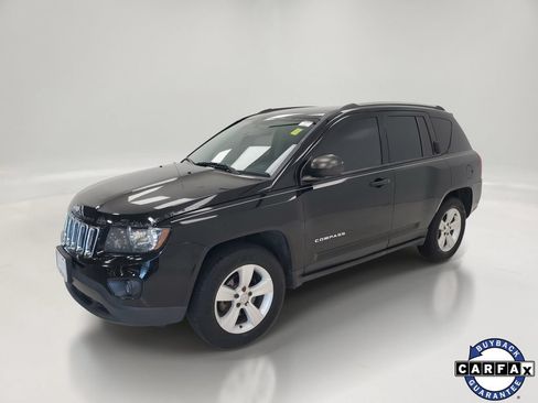 Used 2014 Jeep Compass Sport FWD image 1