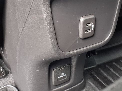 Used 2022 GMC Terrain SLE w/ Driver Convenience Package FWD image 13