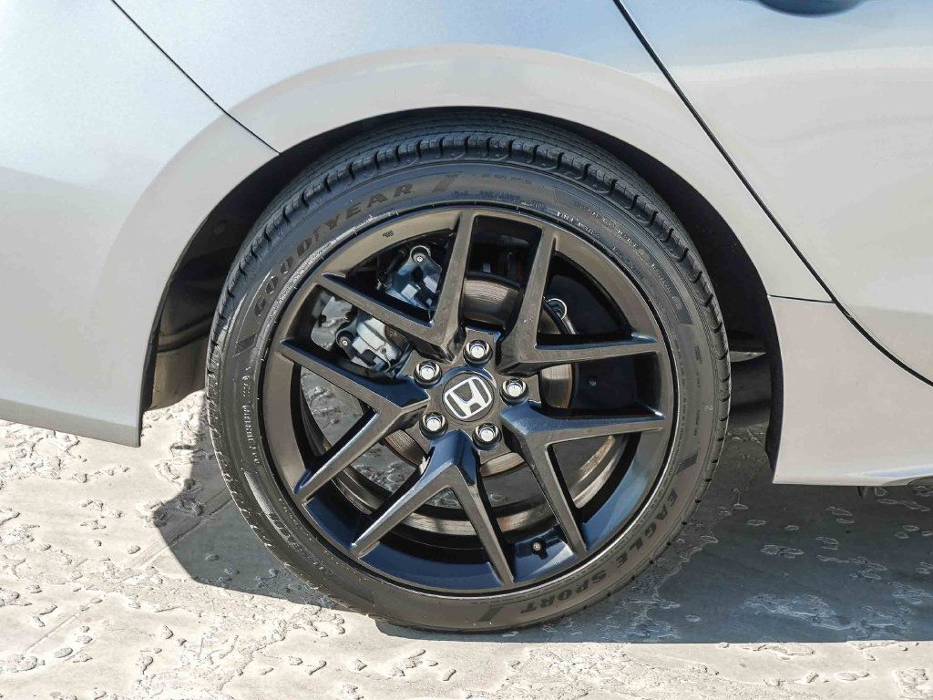 Certified 2024 Honda Civic Sport image 11