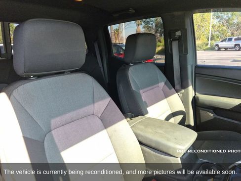 Used 2023 Chevrolet Colorado Trail Boss AWD/4WD image 15