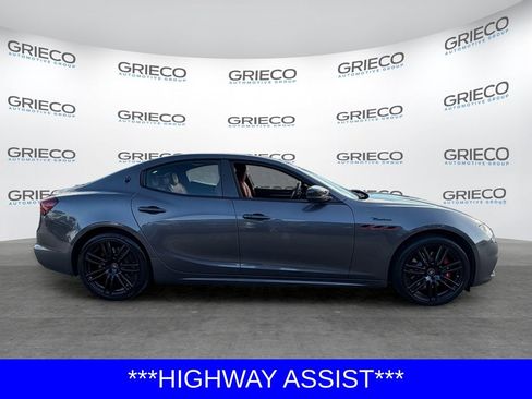 Used 2022 Maserati Ghibli Modena RWD image 8
