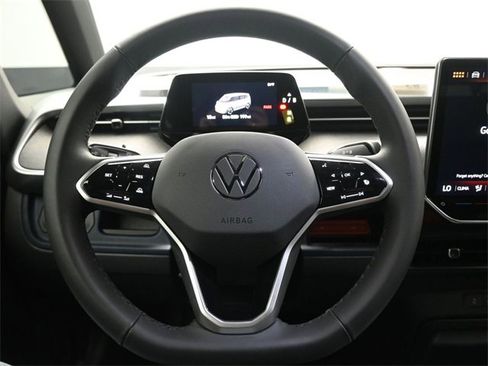 New 2025 Volkswagen ID. Buzz Pro S image 32