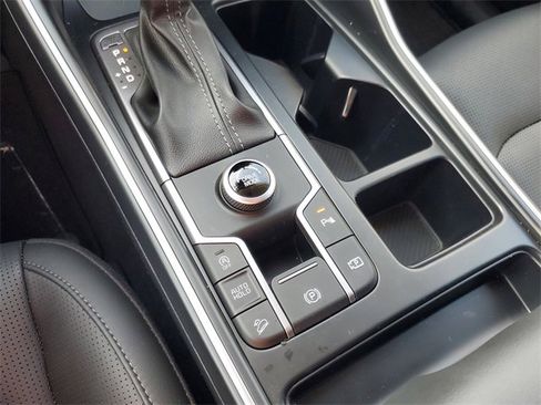 Used 2025 Kia Sorento S image 26