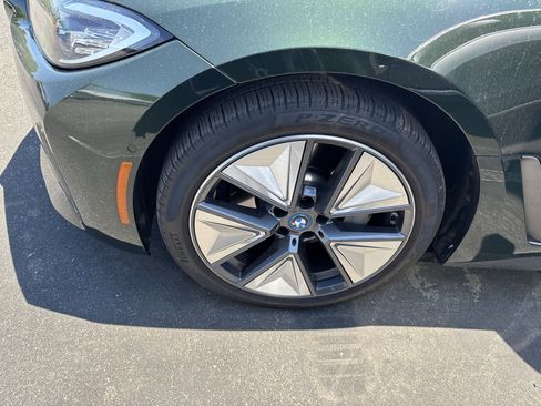 Used 2023 BMW i4 eDrive40 RWD image 29