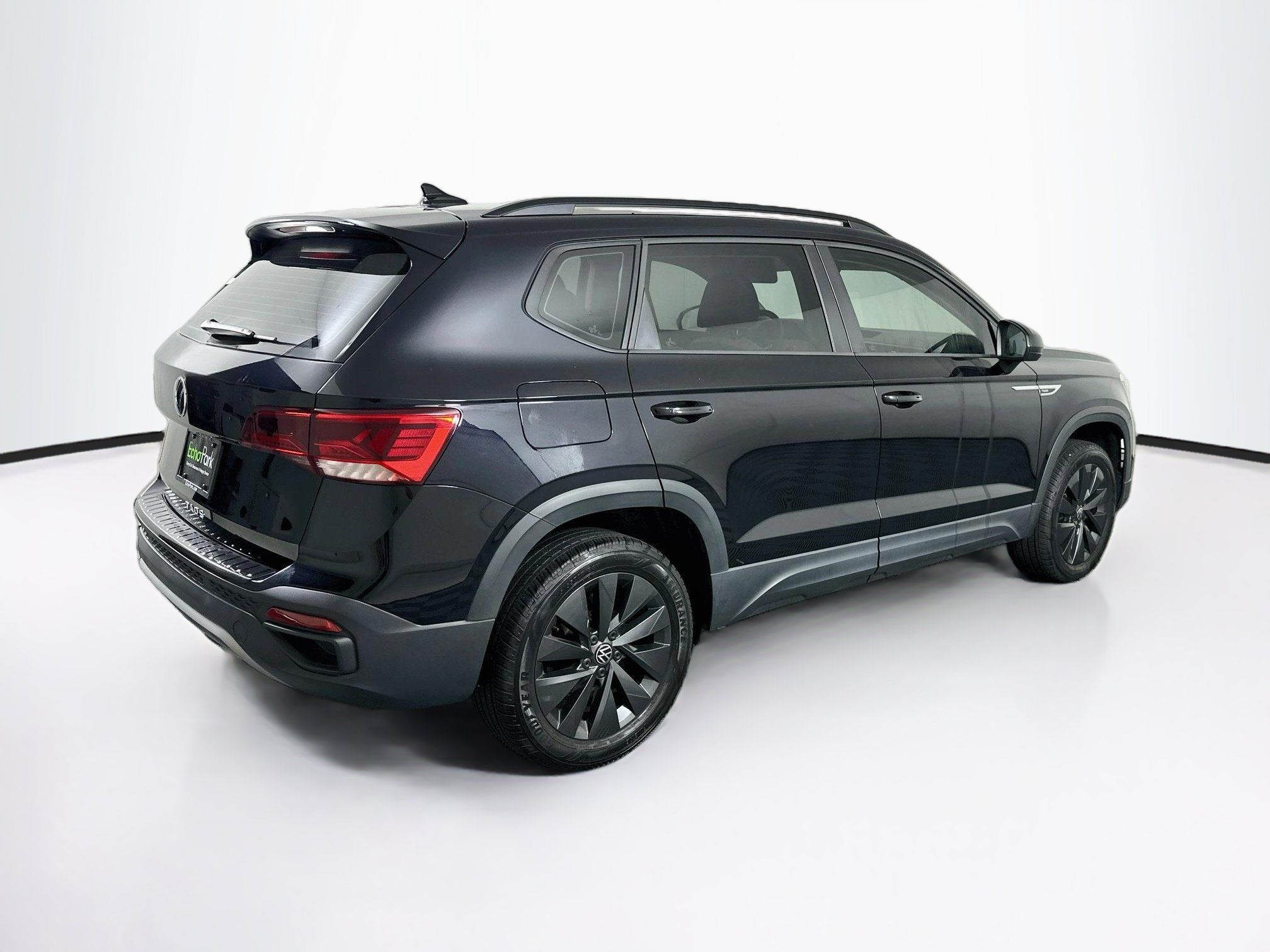 Used 2024 Volkswagen Taos S FWD image 9