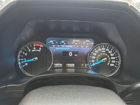 Used 2020 Ford F350 Platinum image 15