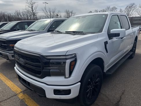 New 2026 Ford F150 Lariat w/ Equipment Group 502A High image 16