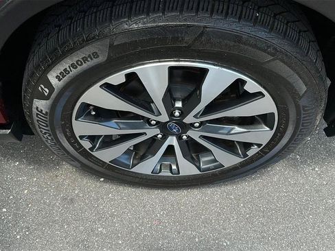 Used 2015 Subaru Outback 2.5i Limited AWD/4WD image 19