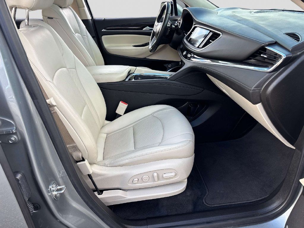 Used 2023 Buick Enclave Premium w/ Experience Buick Package AWD/4WD image 18