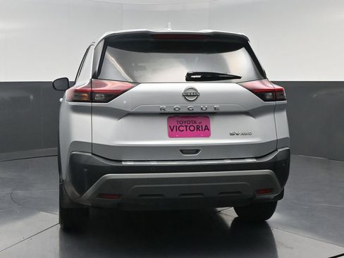 Used 2022 Nissan Rogue SV AWD/4WD image 19