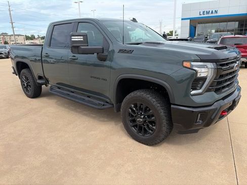 Used 2025 Chevrolet Silverado 2500 LTZ w/ Trail Boss Package AWD/4WD image 2