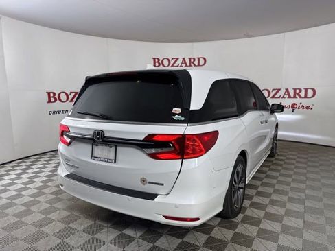 Used 2024 Honda Odyssey Touring image 8