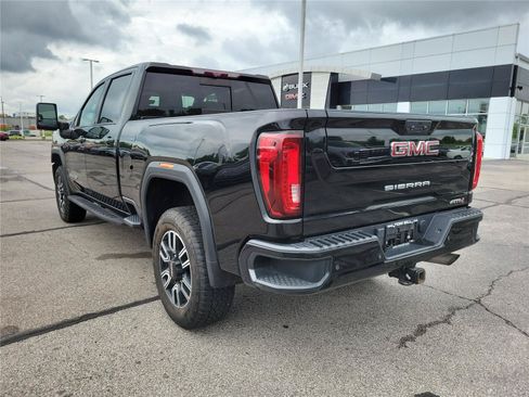 Used 2021 GMC Sierra 2500 AT4 w/ AT4 Premium Plus Package AWD/4WD image 3
