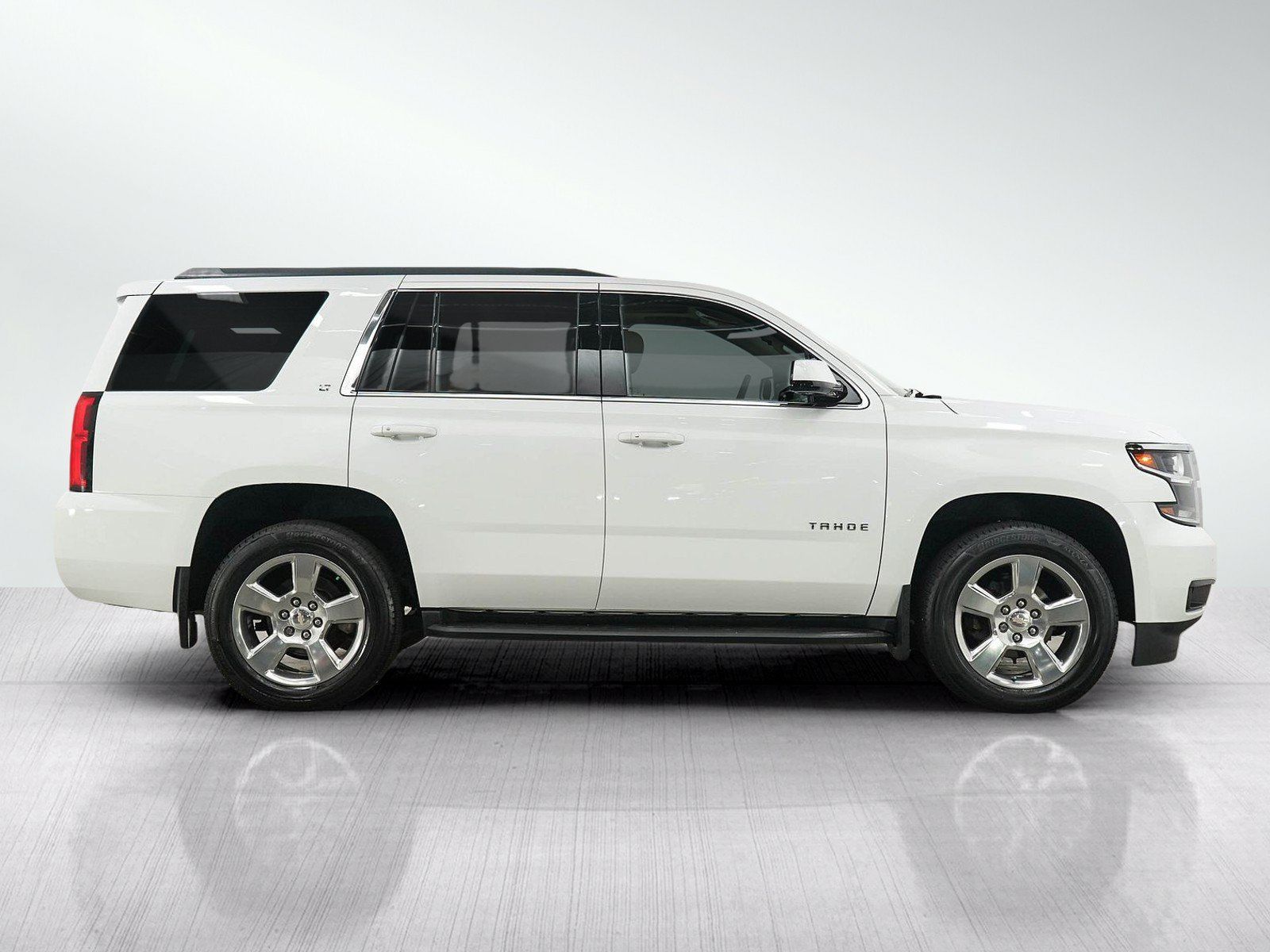 Used 2020 Chevrolet Tahoe LT w/ Luxury Package AWD/4WD image 6