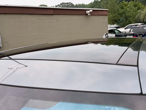 Used 2019 Jaguar F-PACE Premium AWD/4WD image 11