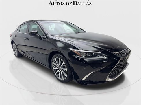 Used 2021 Lexus ES 250 w/ Premium Package image 4