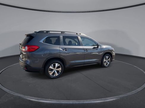 Certified 2022 Subaru Ascent Premium w/ Convenience Package image 8
