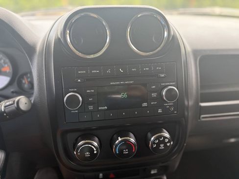 Used 2016 Jeep Patriot Sport w/ Power Value Group FWD image 14