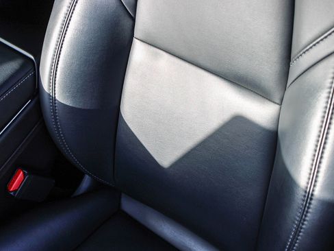 Used 2020 Tesla Model 3 Long Range image 23