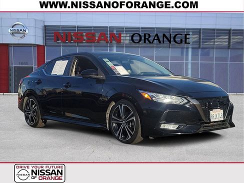 Used 2020 Nissan Sentra SR image 1