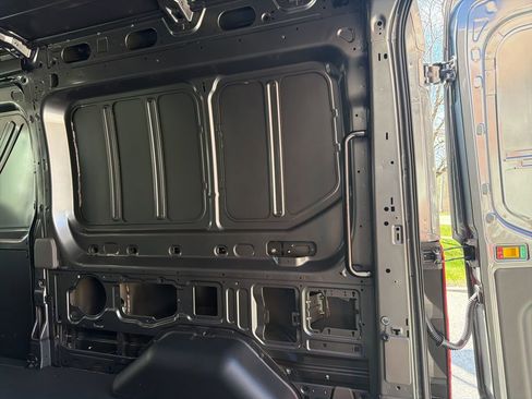 New 2026 Ford Transit 150 148 Medium Roof AWD image 21