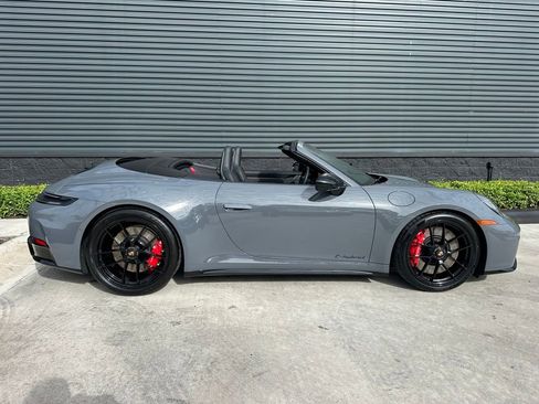 Used 2026 Porsche 911 Carrera 4 GTS AWD/4WD image 11