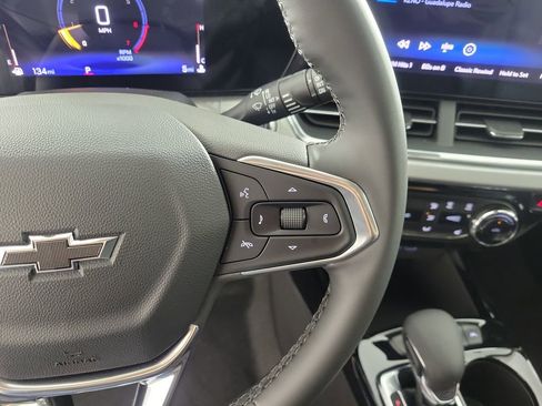 New 2026 Chevrolet Trax LT w/ Midnight Edition image 24